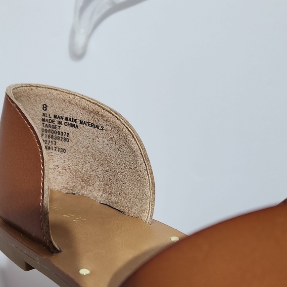 Target Brown Cross-Strap Sandals - Picture 3 of 5